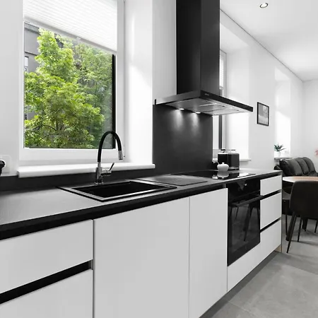Yard Gallery Apartment Kaunas